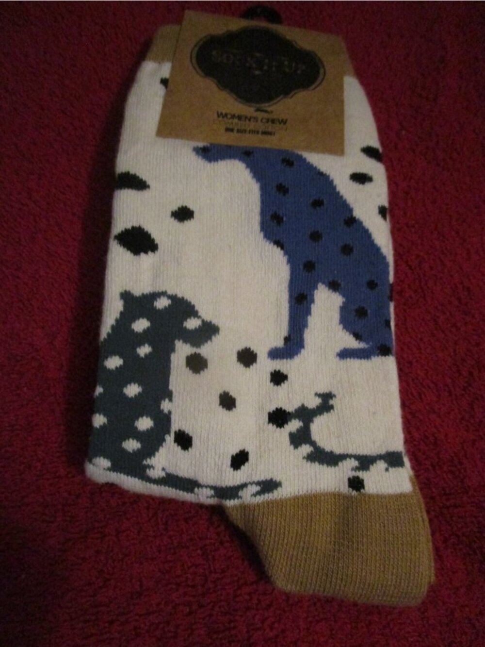 Sock It Up Women’s Crew Cotton Socks 1 Pair Fits 5-10 Shoe Cheetah Charm